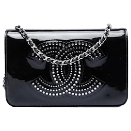 Borsa a tracolla Chanel CC in vernice nera con strass