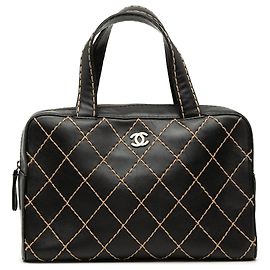 Chanel CC Handtasche aus schwarzem Lammleder mit Wild Stitch