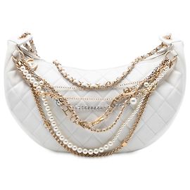 Borsa Hobo Chanel All About Chains in agnello trapuntato bianco
