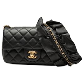 Borsa a tracolla Chanel Mini Rectangular Classic Lambskin Romance Single Flap nera