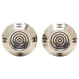 Orecchini a clip Chanel CC Target Round in ottone argentato