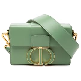 Borsa a tracolla 30 Montaigne Flap in pelle di vitello liscia verde di Dior