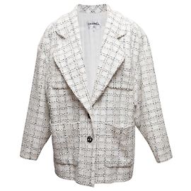 Chanel Blazer aus Karo-Tweed in Weiß & Schwarz Größe FR 40