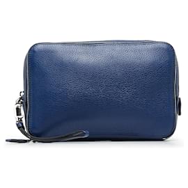 Clutch Prada Vitello Daino blu