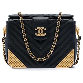 Borsa Minaudière Rock The Corners in pelle di vitello Chevron CC nera Chanel
