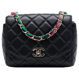 Borsa a tracolla Chanel Small Quilted Lambskin Cocovado Ribbon Chain Flap Nera