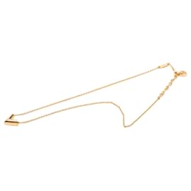 Collana con pendente Essential V placcato oro Louis Vuitton