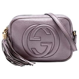 Borsa a tracolla Gucci Soho Disco in pelle metallizzata viola