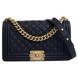 Borsa a tracolla Chanel Boy Flap in pelle Caviar trapuntata blu Old Medium