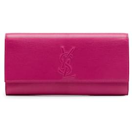 Clutch Belle De Jour in pelle di vitello testurizzata Small rosa Saint Laurent