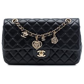 Borsa a tracolla Chanel Medium Classic Lambskin Valentines Heart Charms Single Flap nera