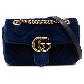 Borsa a tracolla Gucci Small GG Marmont Matelasse in velluto blu