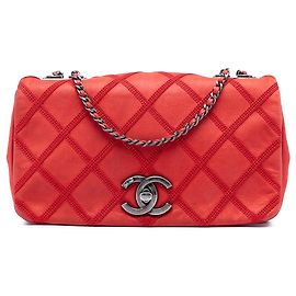 Bolsa de ombro Chanel Small Nubuck Diamond Stitch Chain Flap Vermelha