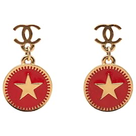 Orecchini pendenti a stella in smalto placcati oro Chanel CC con chiusura a pressione