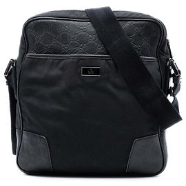 Borsa a tracolla in nylon con bordatura Guccissima nera di Gucci