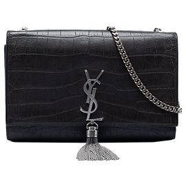 Borsa a tracolla Kate con nappa con stampa coccodrillo nera, media Saint Laurent