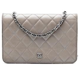 Bolso bandolera Chanel CC Quilted Lambskin Full Flap Wallet on Chain Marrón
