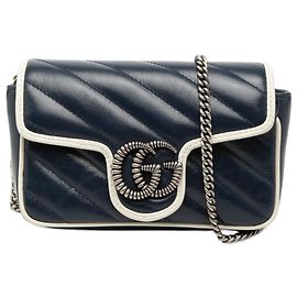 Bolsa transversal Gucci Super Mini GG Marmont Matelasse em couro Torchon azul