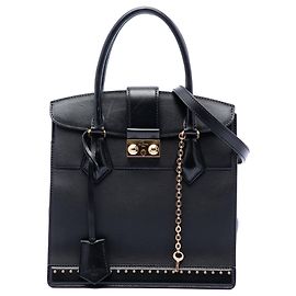 Borsa Louis Vuitton Taurillon Cour Marly PM nera