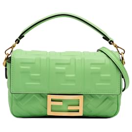 Sac Baguette Fendi Mini en cuir gaufré Zucca vert