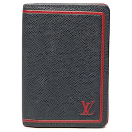 Tarjetero y organizador de bolsillo en Taiga azul Louis Vuitton