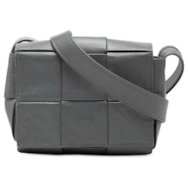 Borsa a tracolla Bottega Veneta Candy Nappa Intrecciato Cassette Grigia