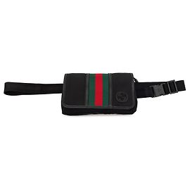 Bolso de cintura Gucci de nylon negro con G entrelazado