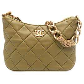 Borsa Hobo Chanel Paris Dakar in agnello trapuntato verde con catena mista