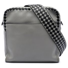 Borsa a tracolla in nappa grigia con rifiniture Intrecciato Bottega Veneta