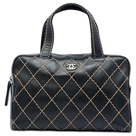 Borsa Chanel CC in pelle di vitello nera con cuciture Wild Stitch