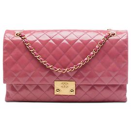 Bolsa de ombro Chanel Quilted Crinkled Patent Pagoda Accordion Flap Rosa