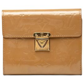 Cartera Louis Vuitton Monogram Vernis Koala Beige Carteras Pequeñas