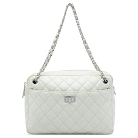White Chanel Large Quilted Caviar Reissue Camera Bag