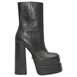 Schwarze Versace Plateau-Stiefeletten Größe 37