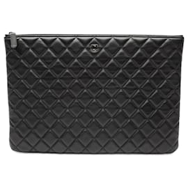 Chanel Large Quilted Lambskin Double Stitch O Case Clutch Black