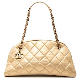 Borsa bowling Just Mademoiselle Chanel Medium in pelle di vitello invecchiata Oro