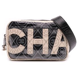 Chanel Kamera Tasche aus schwarzem beschichtetem Canvas mit Camellia-Logo