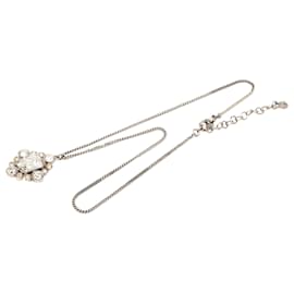 Collana con pendente in strass CC in ottone argentato Chanel