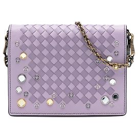 Portafoglio con catena e tracolla in nappa Intrecciato borchiato viola Bottega Veneta