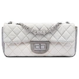 Borsa a tracolla Chanel Small Tricolor Quilted Jersey Reissue 2.55 East West Flap Bianca