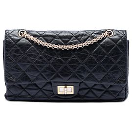 Borsa a tracolla Chanel Reissue 2.55 Double Flap 227 in pelle di vitello invecchiata trapuntata nera