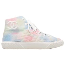 Sneakers High-Top Tie-Dye Chanel Cruise 2022 Bianco e Multicolore Taglia 40