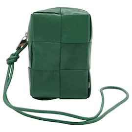 Pochette con zip Bottega Veneta Nappa Maxi Intrecciato Cassette verde con tracolla