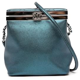 Chanel Vanity Bag aus blauem metallisiertem Kalbsleder mit CC-Logo