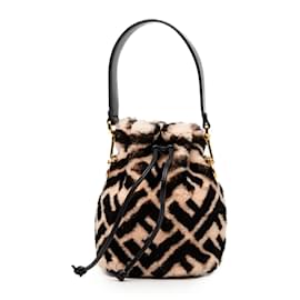 Mini borsa bucket Mon Tresor in shearling Zucca marrone Fendi