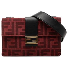 Borsa Pouch Crossbody Convertibile in Tela Zucca Rossa Fendi Baguette