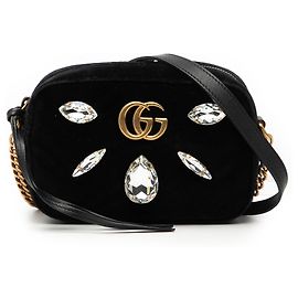 Borsa a tracolla Gucci Mini GG Marmont in velluto matelassé nero con decorazioni in cristallo