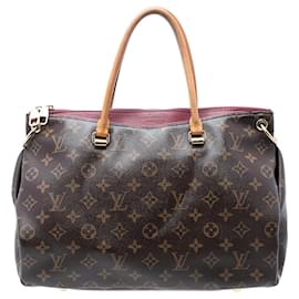 Borsa Louis Vuitton Monogram Pallas MM marrone
