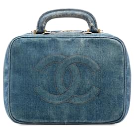 Bolsa de maquiagem em denim Chanel CC azul