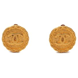 Orecchini a clip rotondi Chanel CC placcati oro